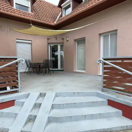 Sunshine 公寓 Balatonboglár